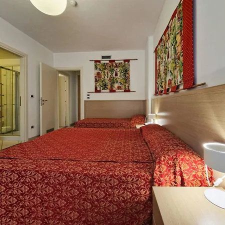 Flat With A Relaxing Sunny Terrace Bibione