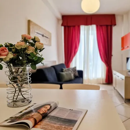Flat With A Relaxing Sunny Terrace